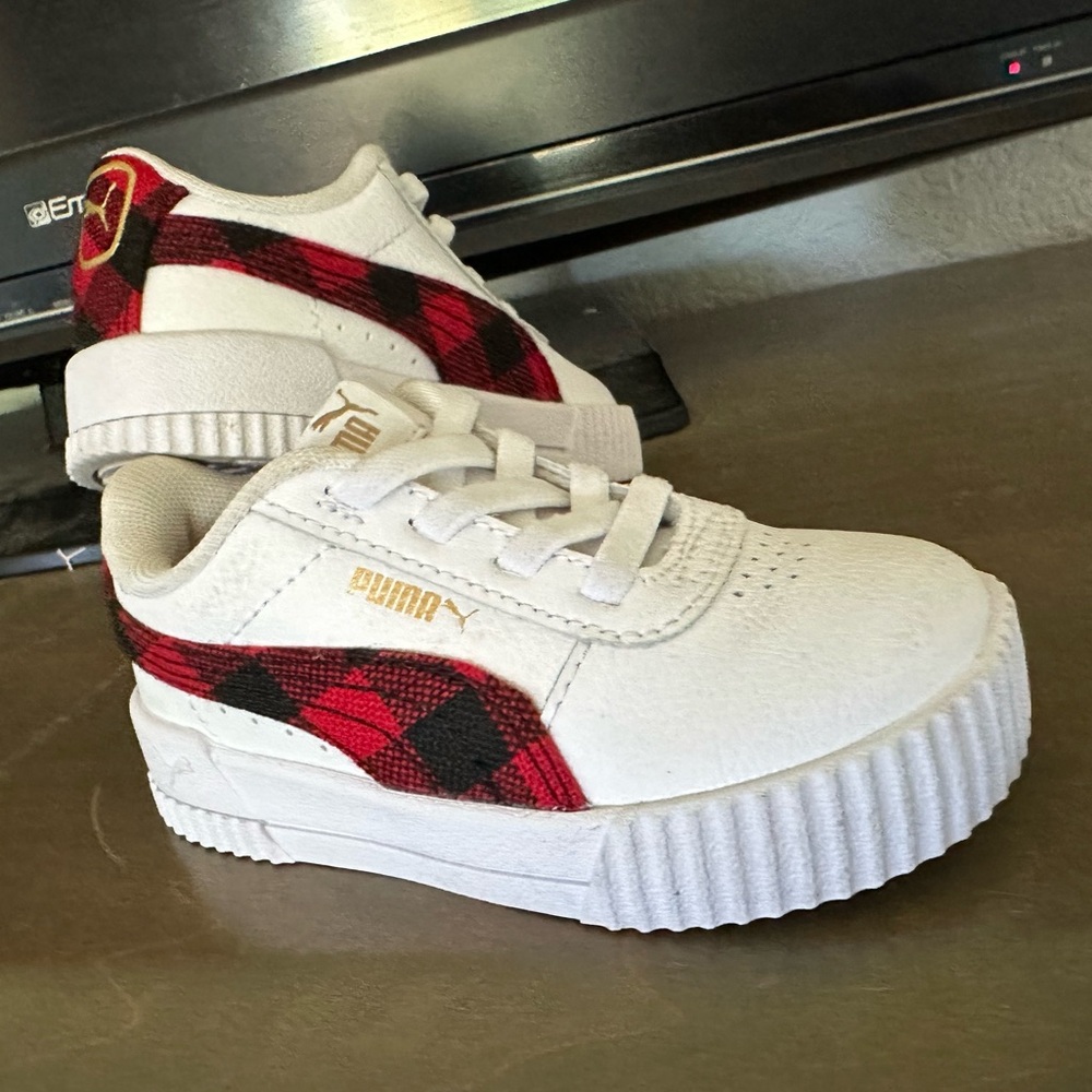 Puma toddler sneakers